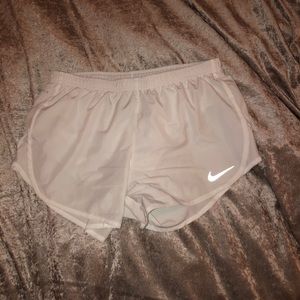 Women’s Nike Modern Tempo Running Shorts